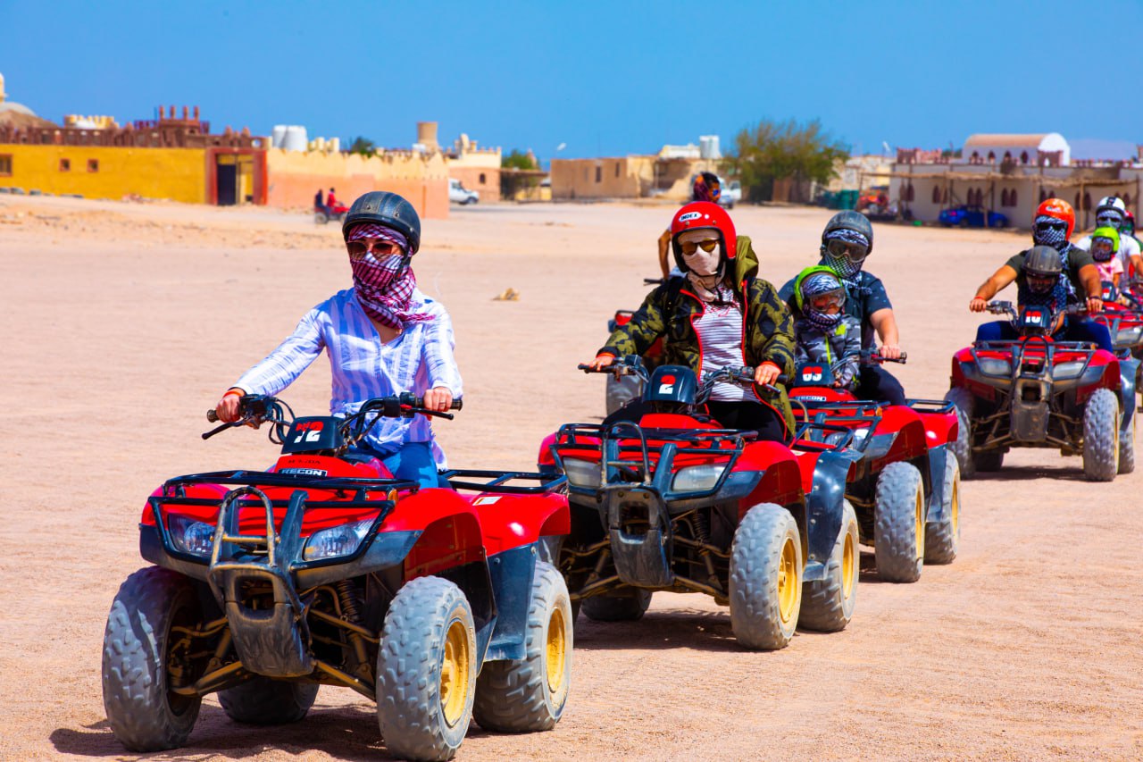Hurghada: 3 Hours Desert Safari Quad Bike and Camel Ride Adventure