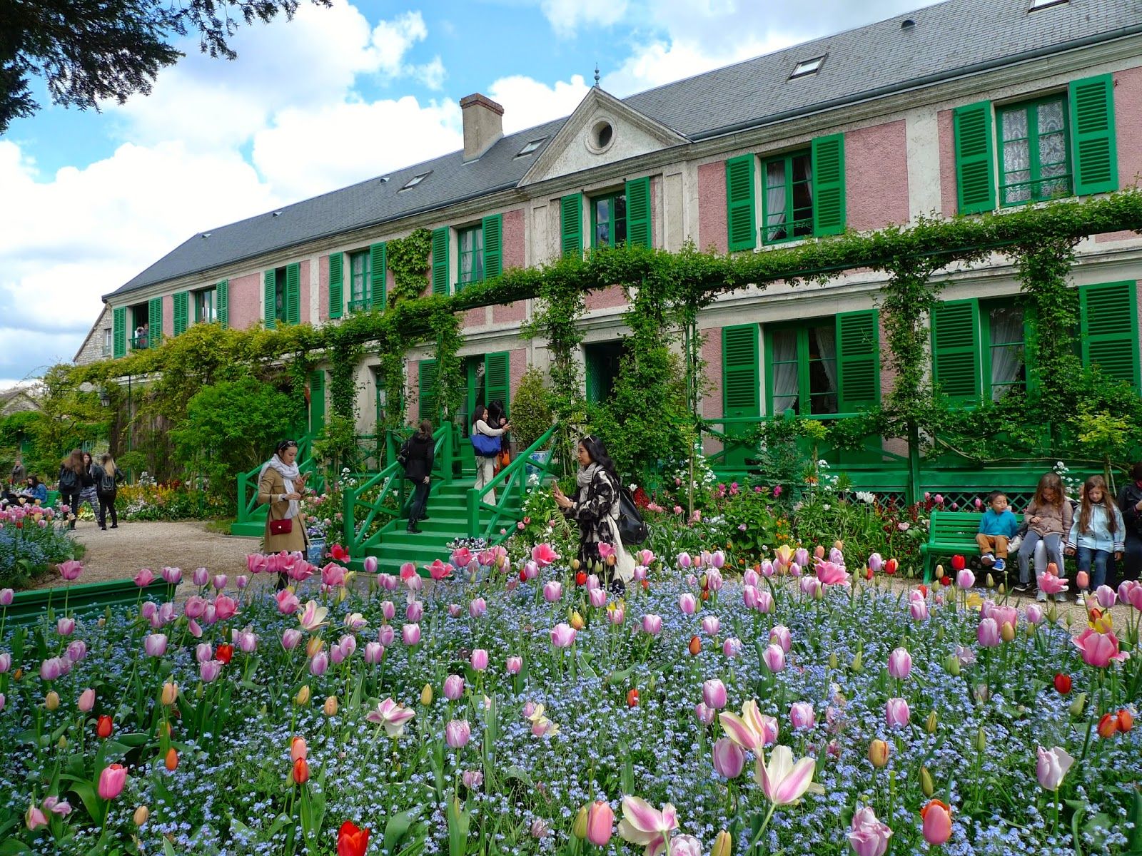 Paris: Van Gogh & Monet Villages Full-Day Art Tour Experience
